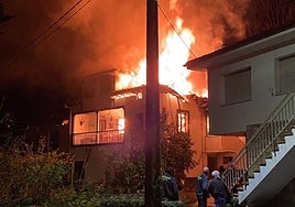 incendio de una vivienda en Parres.