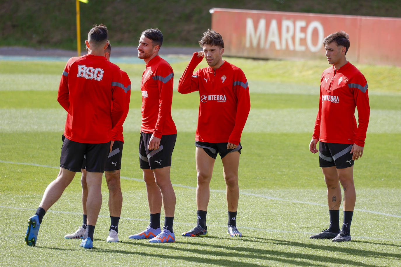 Entrenamiento del Sporting (14/04/2023)