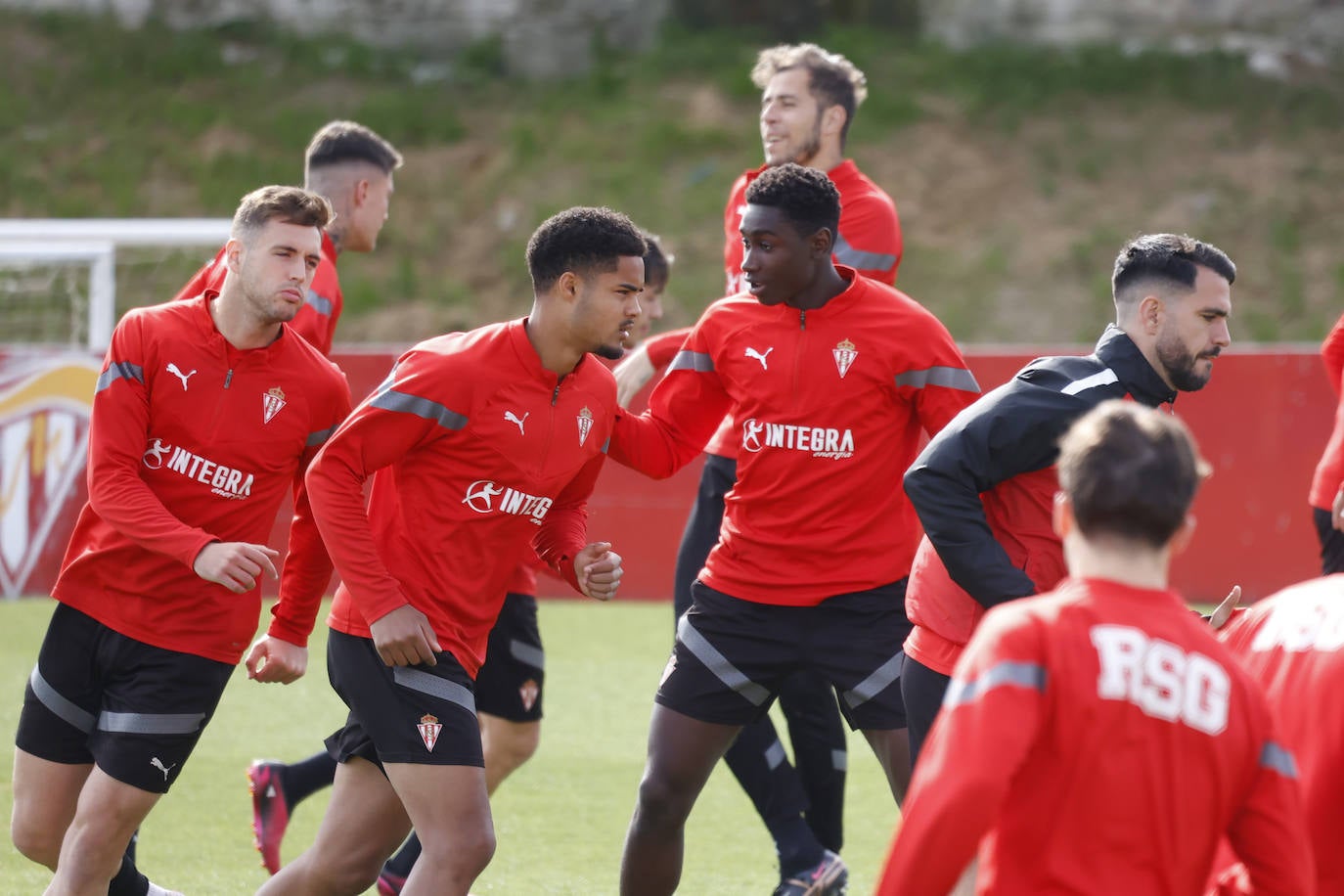 Entrenamiento del Sporting (14/04/2023)