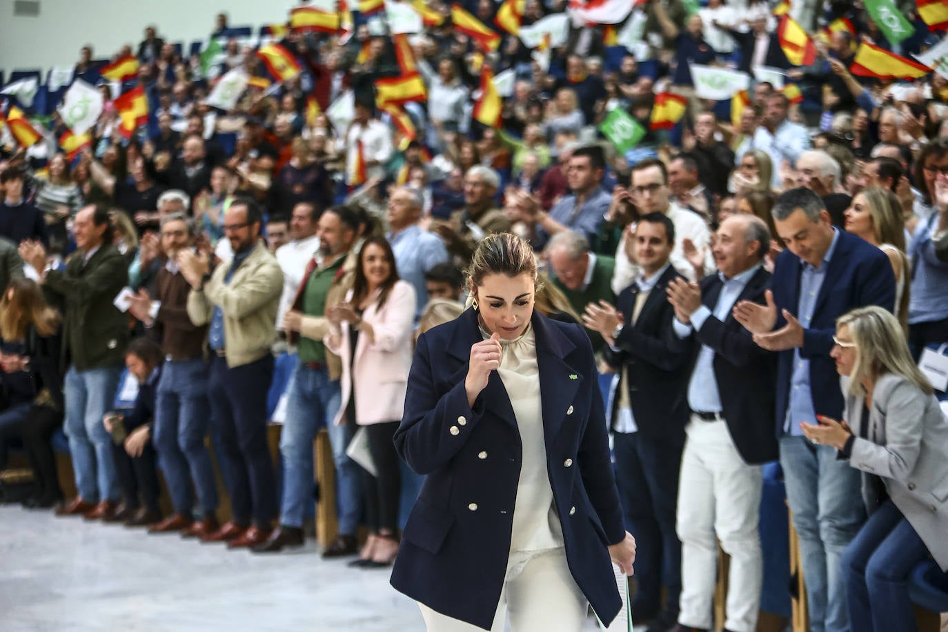 Vox reúne a sus simpatizantes en un mitin en Oviedo