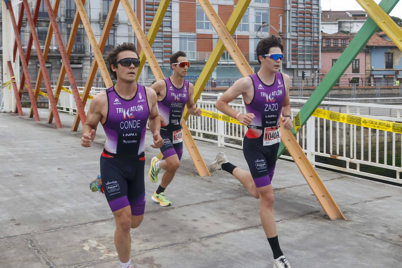 Avilés corona a sus primeros campeones de España en duatlón