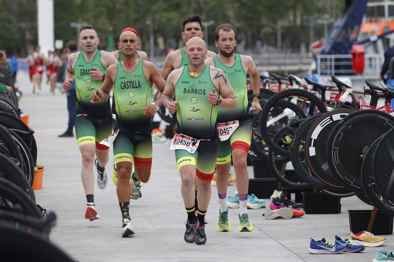 Avilés corona a sus primeros campeones de España en duatlón