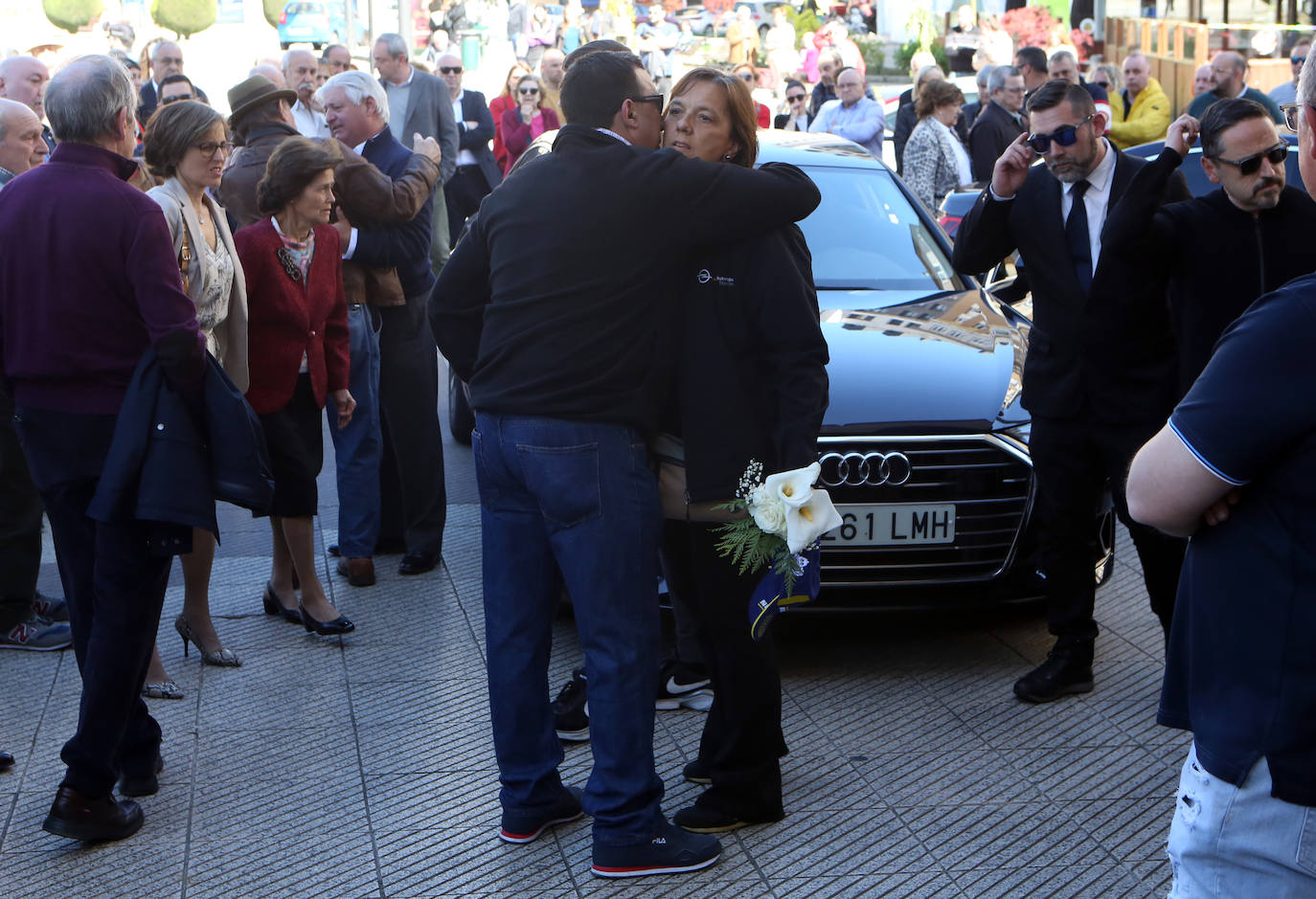 Emotivo adiós a Julio y Javi, dos «campeones» en la carretera y en la vida