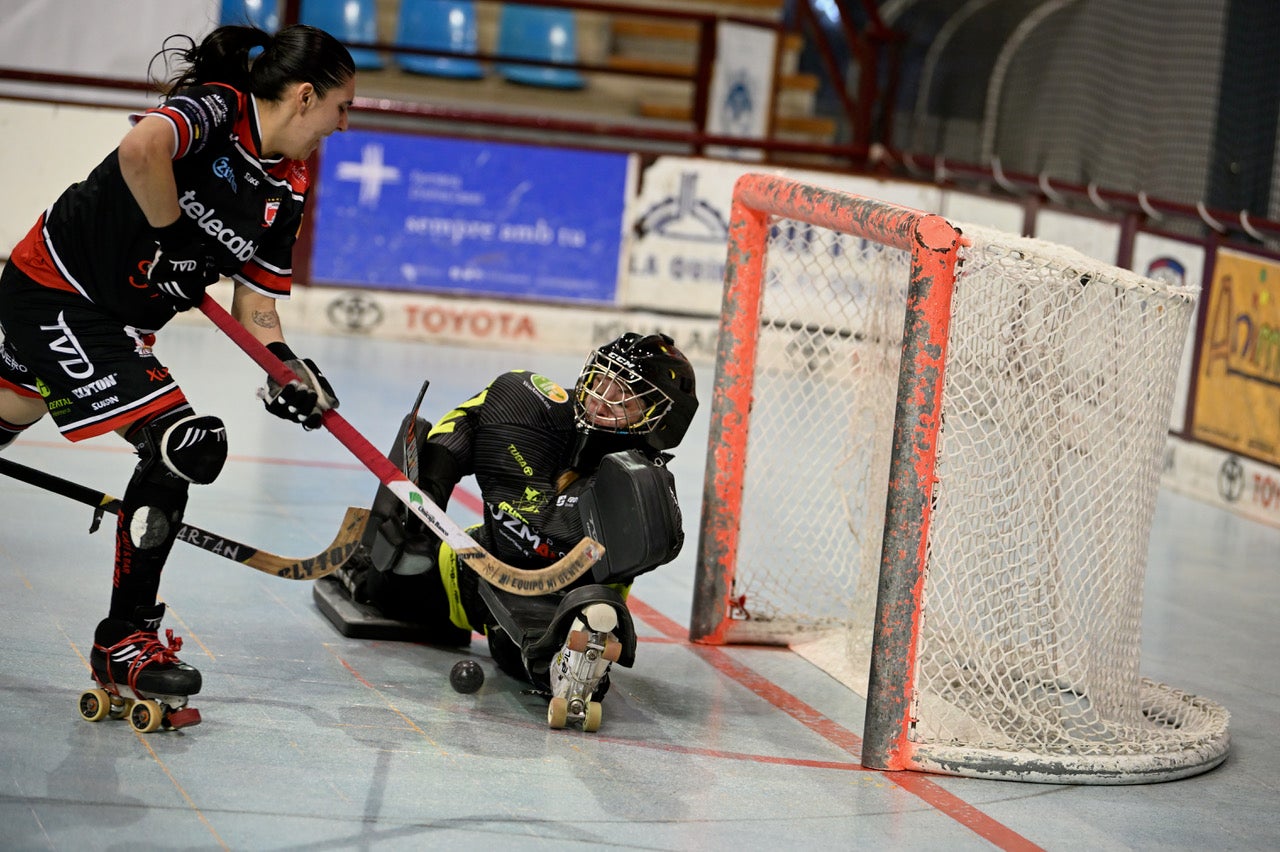 El Telecable Hockey se impone en Igualada