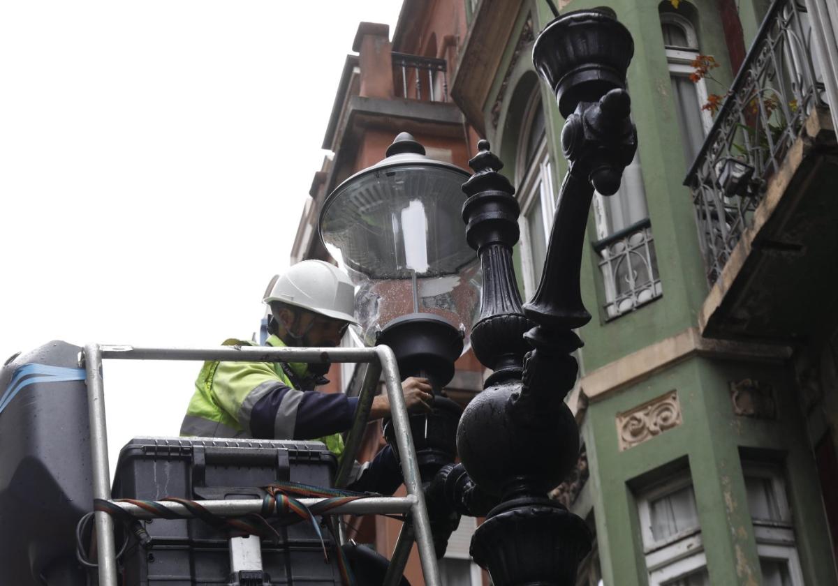 «Al final con las nuevas luces se verá mejor, y además ahorrando»