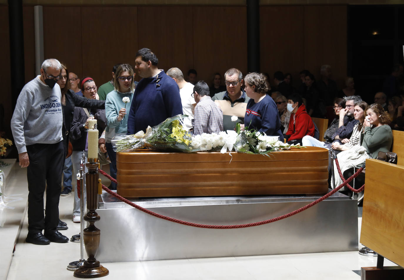 Gijón llora y se despide de Ángela Gil