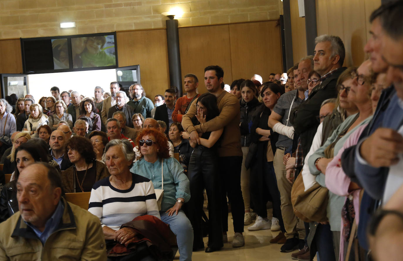 Gijón llora y se despide de Ángela Gil