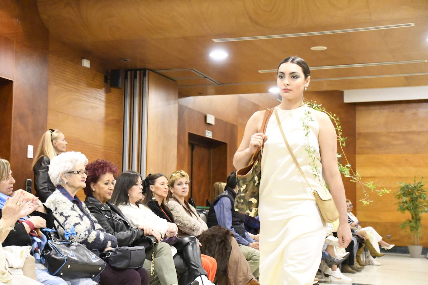 Avilés se sube a la pasarela