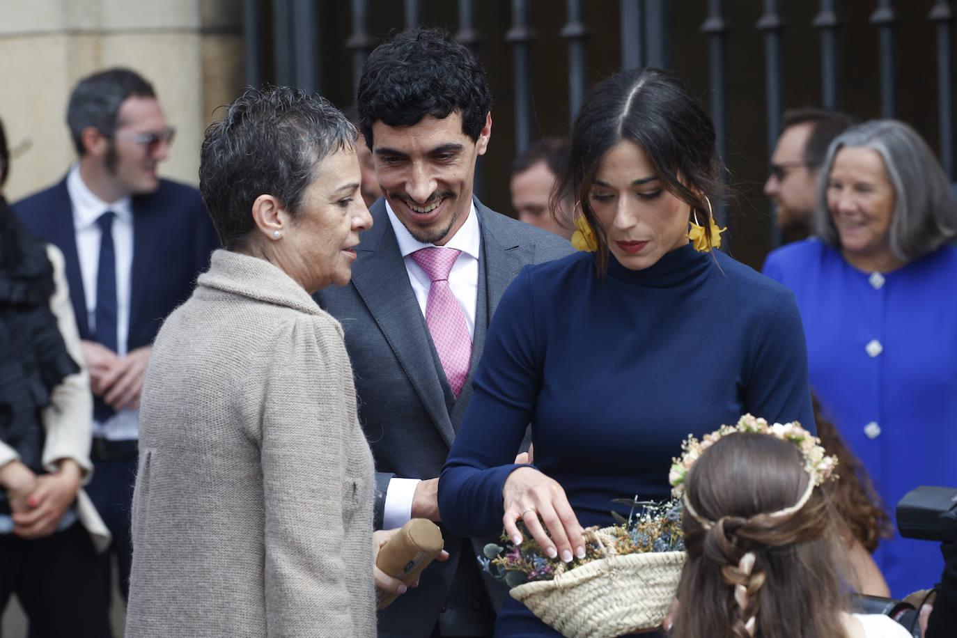 Ángela Pumariega sella su amor en San Pedro