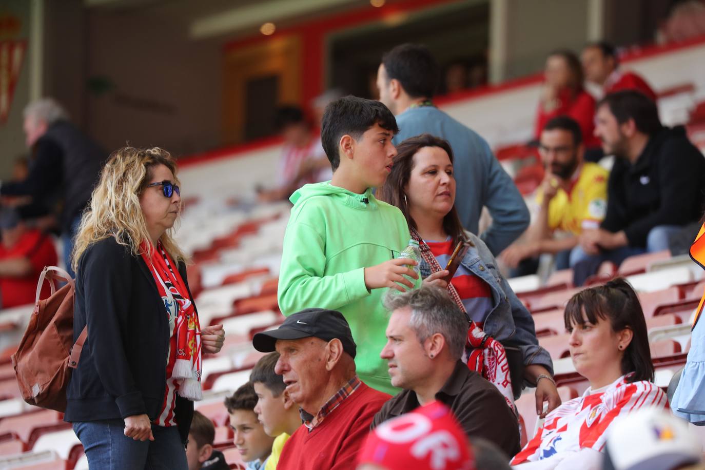 ¿Estuviste en el Sporting - Lugo? ¡Búscate en las fotos!