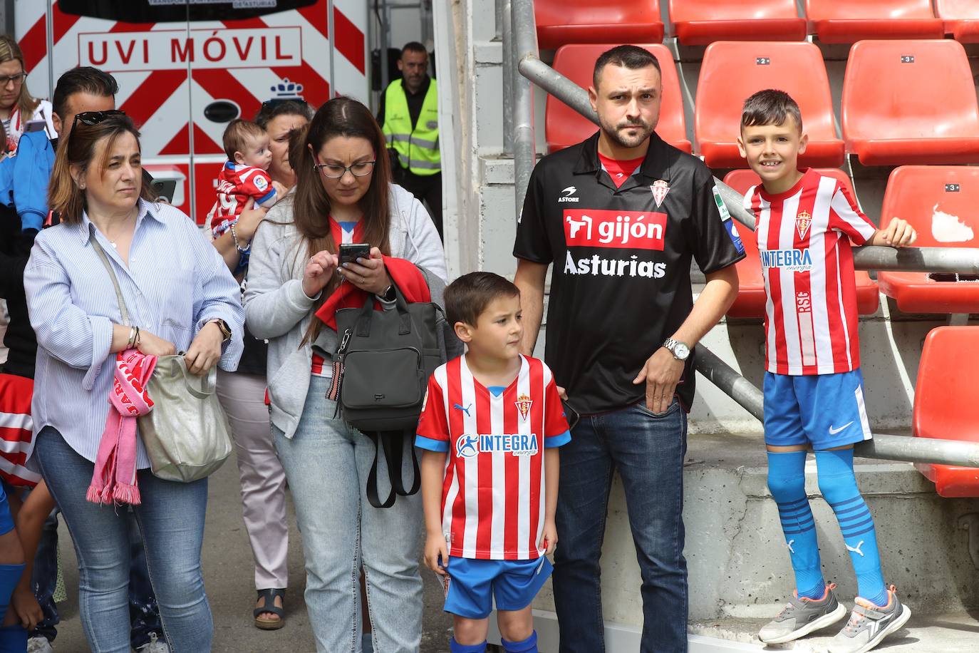 ¿Estuviste en el Sporting - Lugo? ¡Búscate en las fotos!