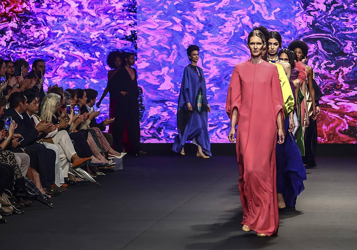 Oviedo, la gran pasarela del norte con Marcos Luengo