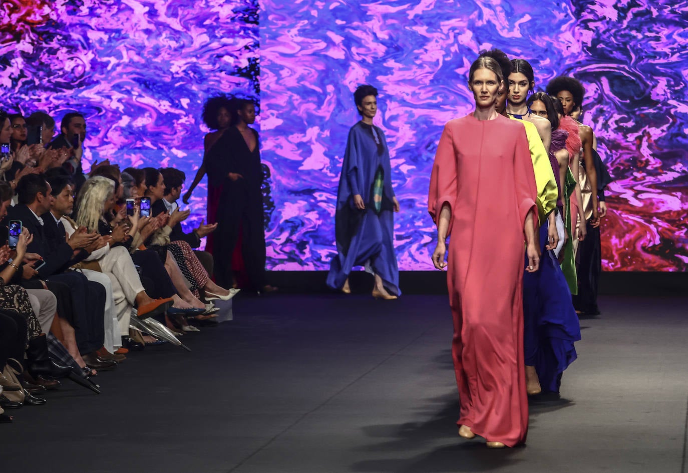 Oviedo, la gran pasarela del norte con Marcos Luengo