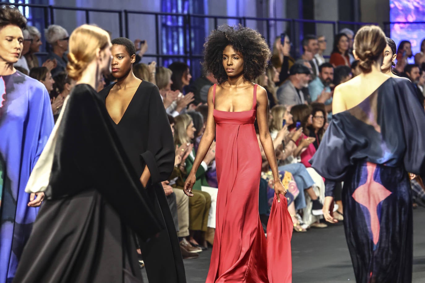 Oviedo, la gran pasarela del norte con Marcos Luengo