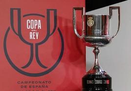 Vendía entradas falsas para la final de la Copa del Rey por internet y viajaba desde Asturias para darlas en mano