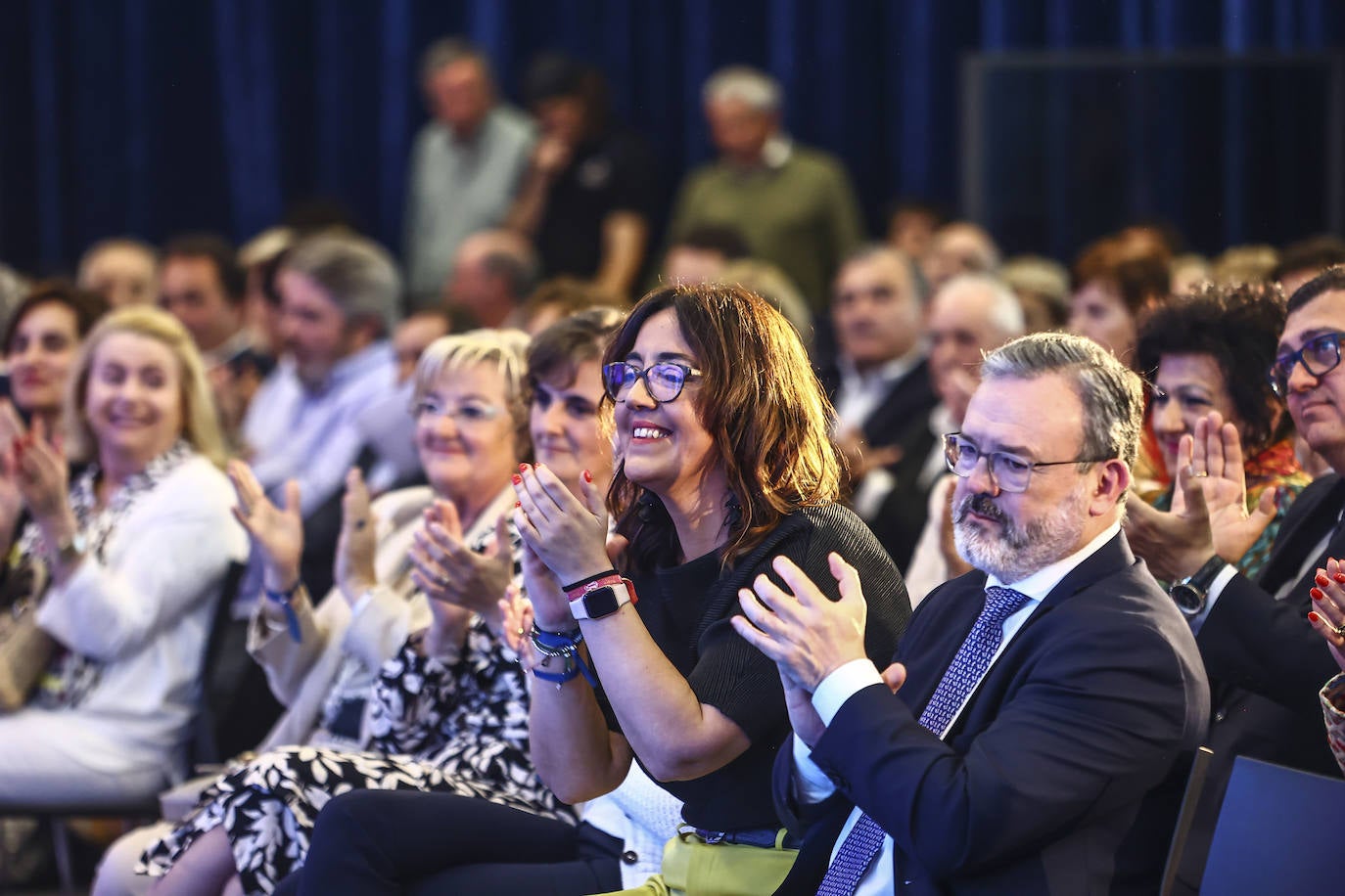 Canteli presenta su candidatura arropado por el partido