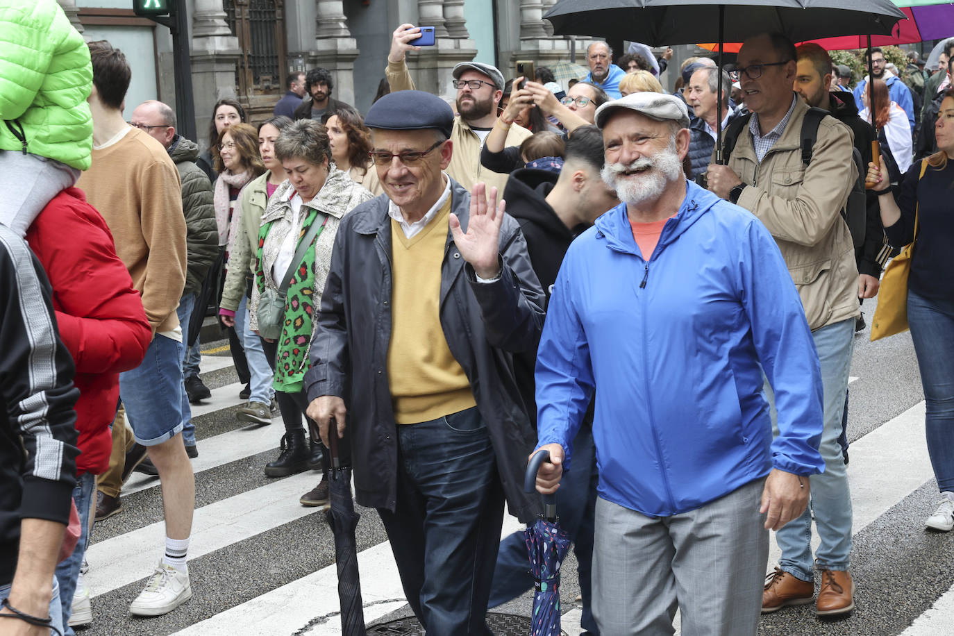 Multitudinaria manifestación en Oviedo por la &#039;oficialidá&#039; del asturiano