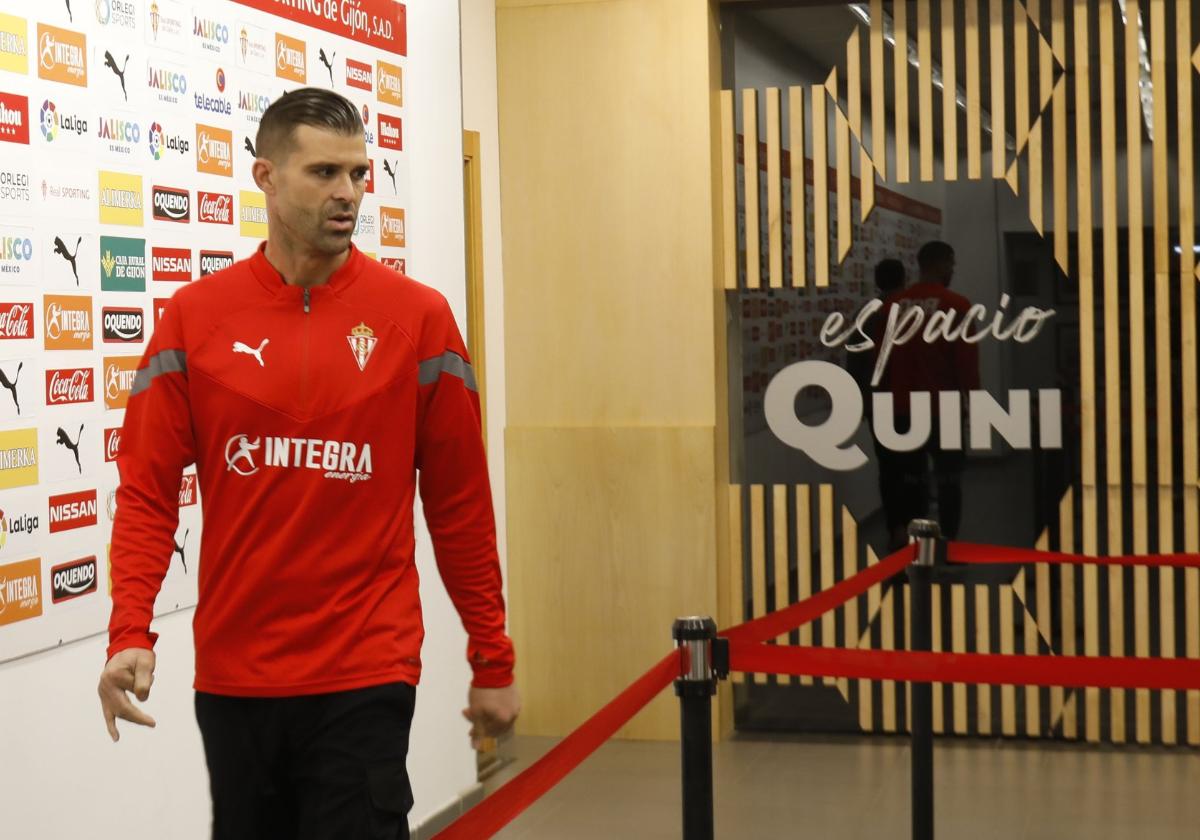 Iván Cuéllar, tras el entrenamiento de ayer.