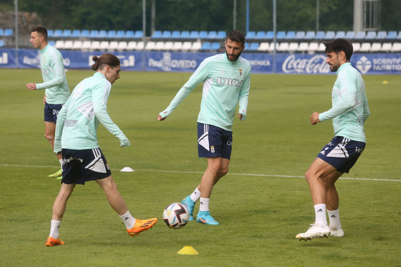 Entrenamiento del Real Oviedo (11/05/2023)