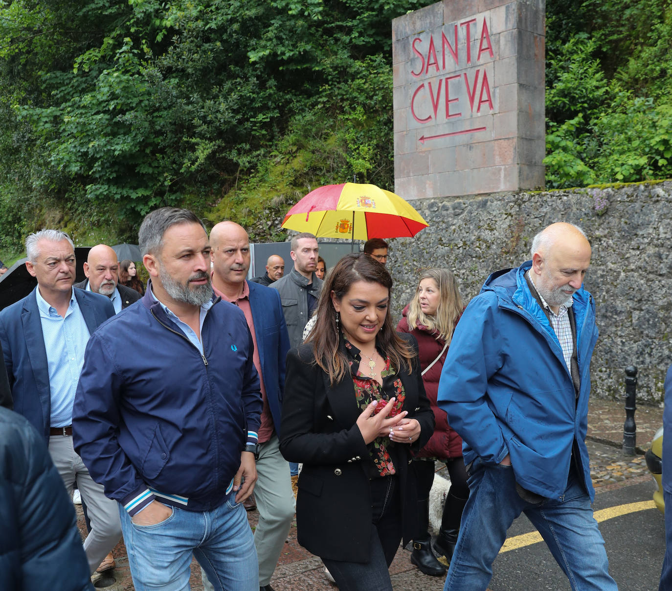 Abascal hace campaña en Covadonga