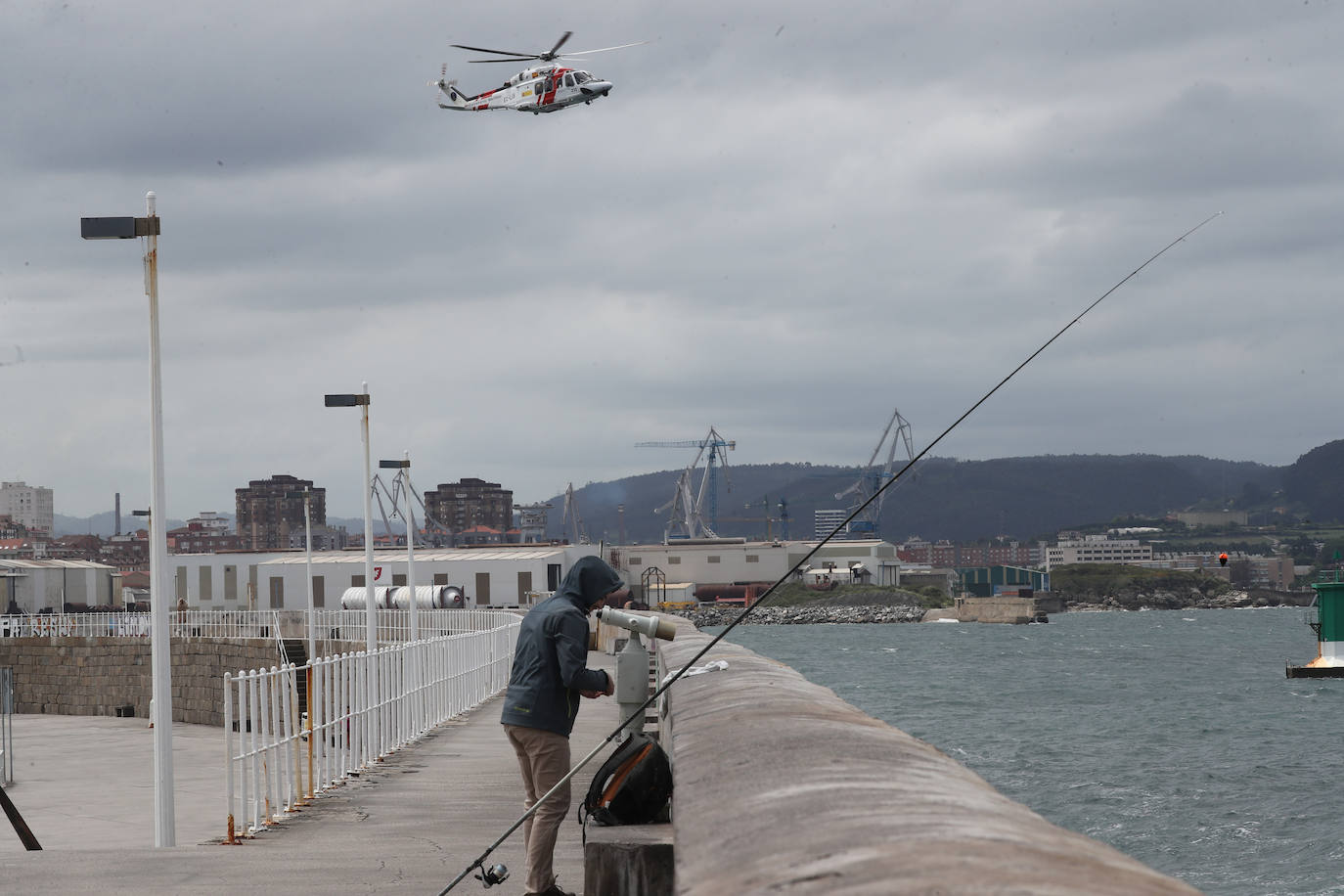 Buscan en Gijón a un joven desaparecido desde el lunes