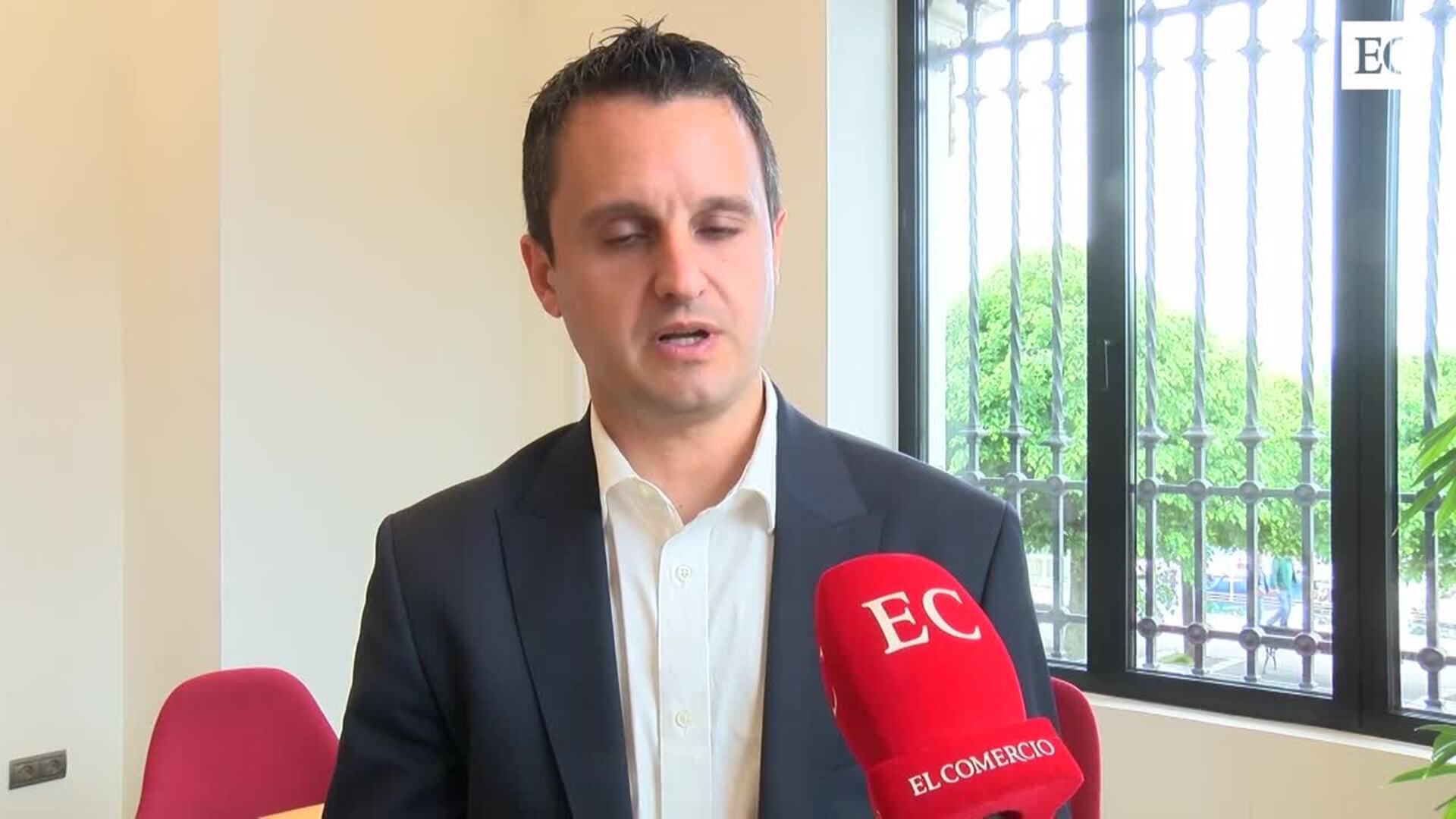 Josué Velasco: «Hay que llevar a cabo una restructuración integral en la sanidad asturiana»