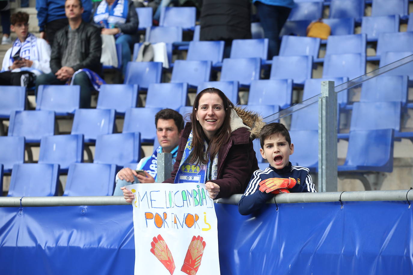 ¿Estuviste en el Tartiere? ¡Búscate en las fotos del último partido del Oviedo en casa!