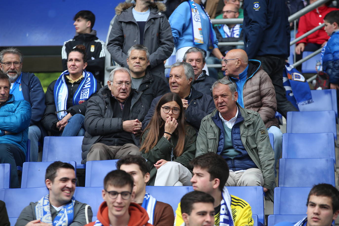 ¿Estuviste en el Tartiere? ¡Búscate en las fotos del último partido del Oviedo en casa!