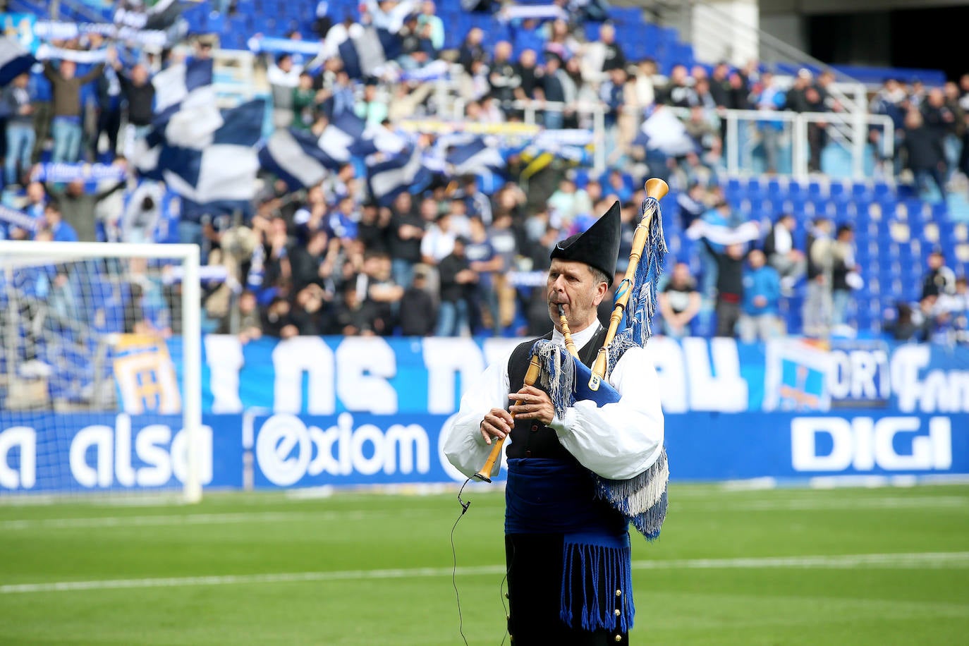 Las mejores imágenes del Oviedo 1 - 0 Racing