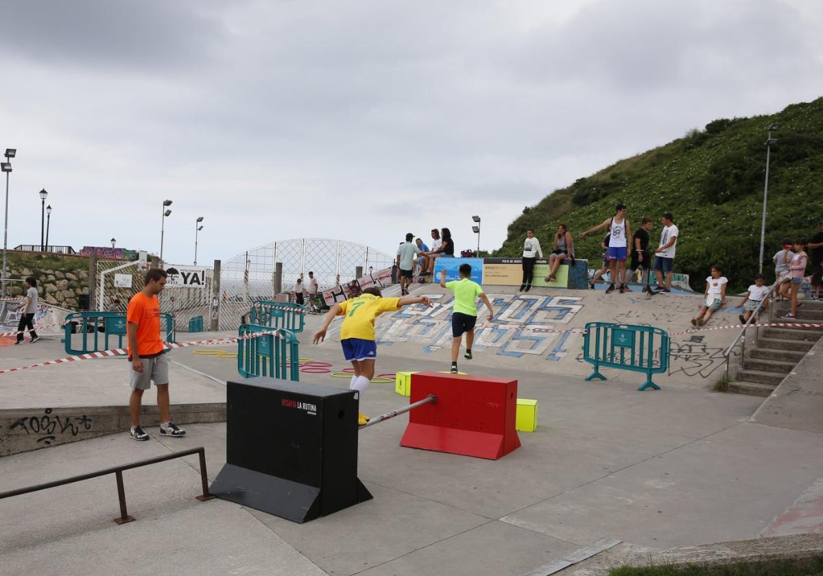 Exhibición de parkour, una de las actividades del Festival Arcu Atlánticu de 2018.