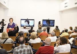 Mariví Monteserín, Luis Huerga y Aida Vázquez participaron ayer en el acto de cierre de campaña en la Curtidora.