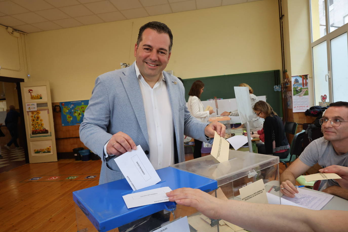 Llamamiento al voto por el futuro de Oviedo