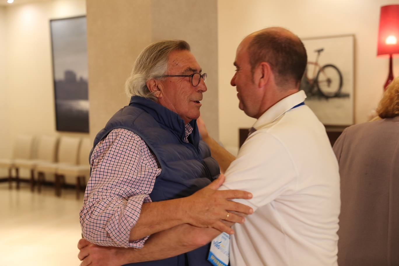 Así celebra Foro el resultado de las elecciones en Gijón