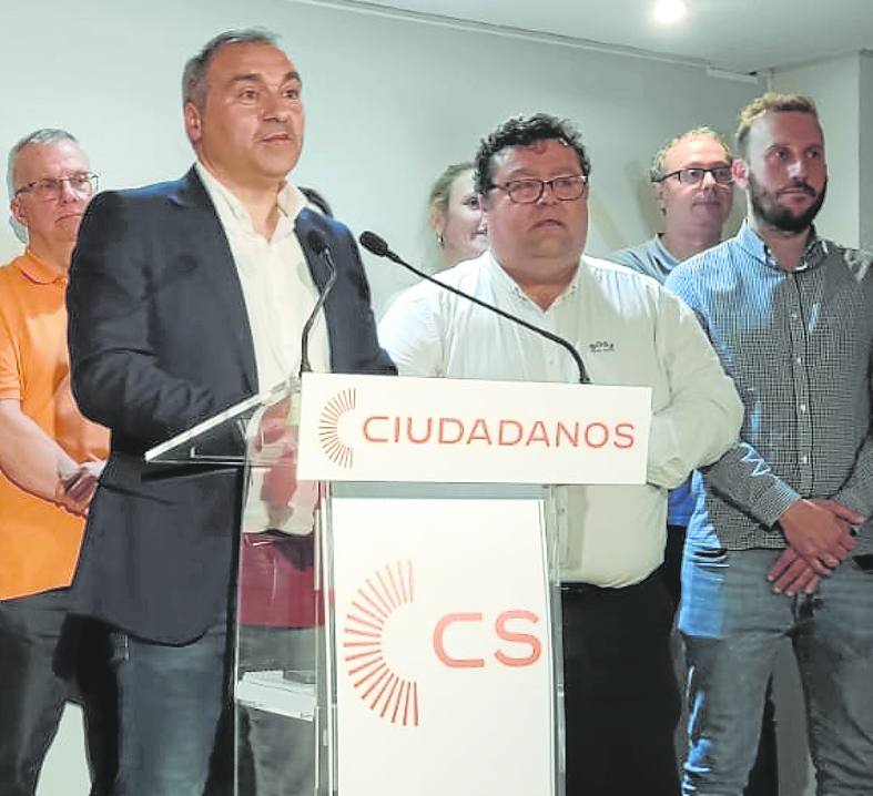 Ciudadanos pierde más de 16.000 votos en Oviedo y se queda fuera del Consistorio