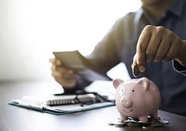 Consulta el precio de la luz por horas para el jueves, 1 de junio.