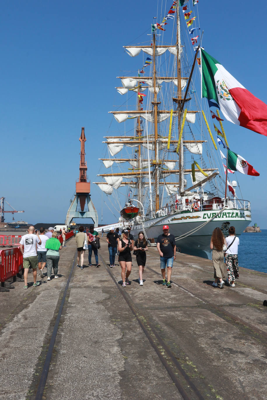 Puertas abiertas para no olvidar el &#039;Cuauhtémoc&#039;