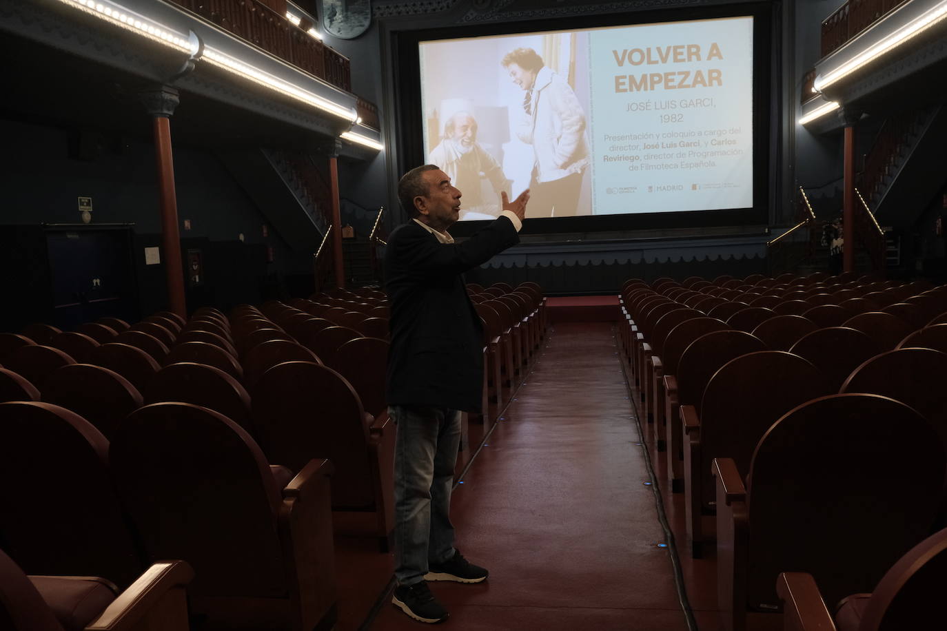 El Cine Doré se rinde a José Luis Garci