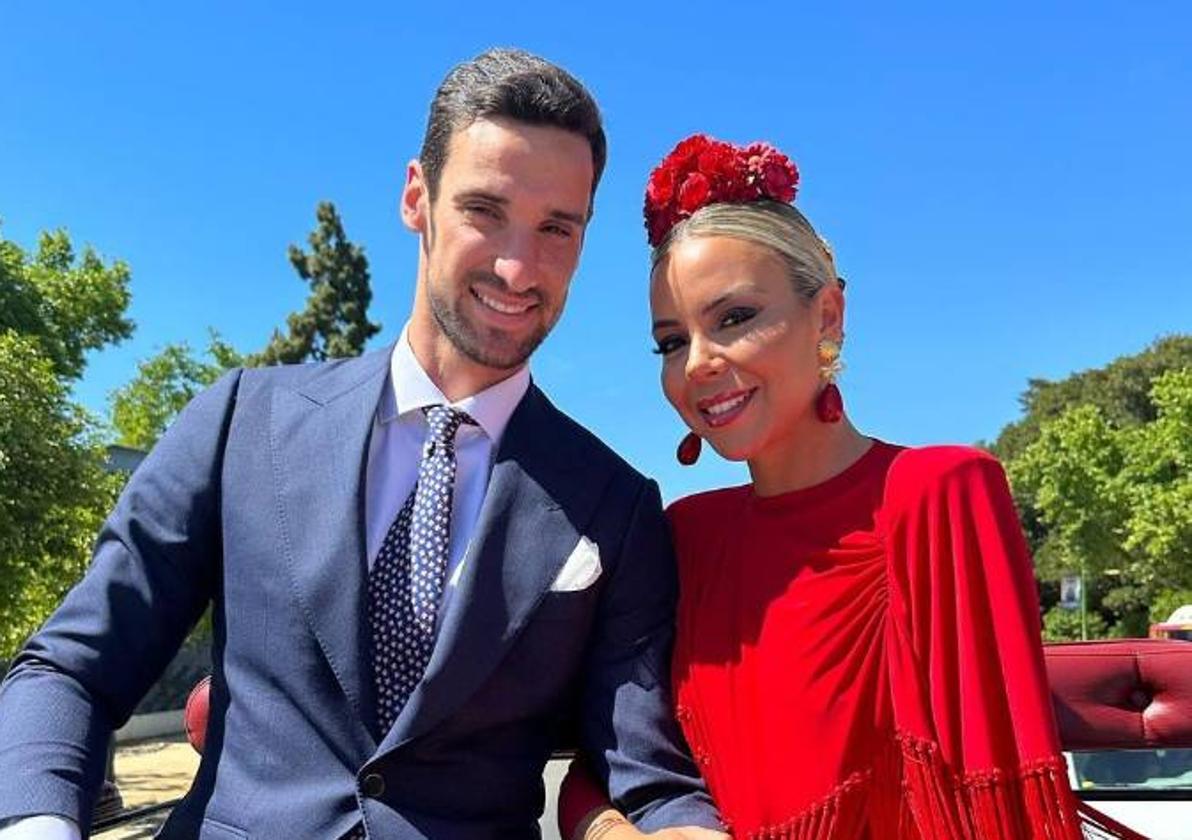 Sergio Rico y Alba Silva en la Feria de Sevilla el año pasado.