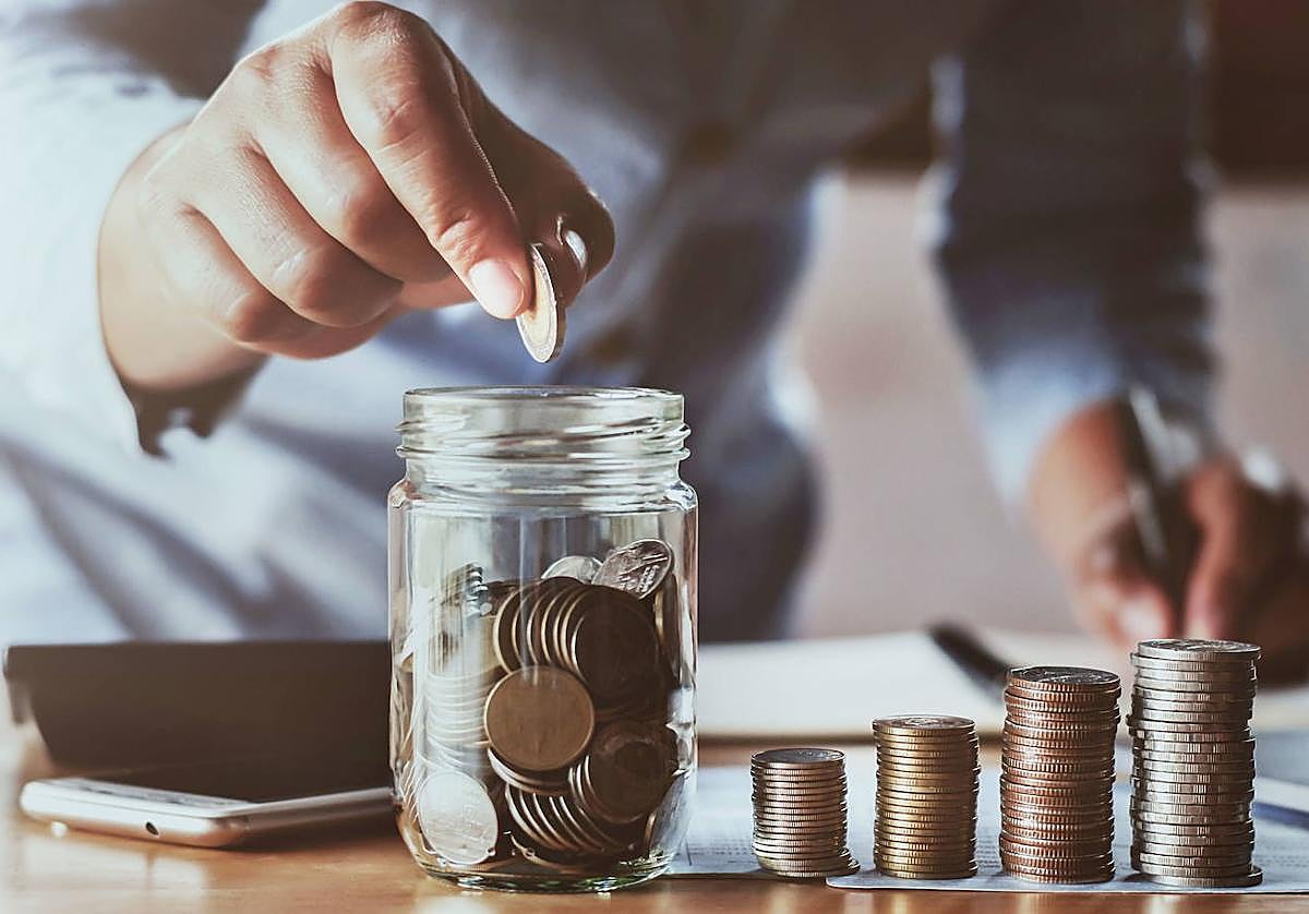 Consulta el precio de la luz por horas para el sábado.