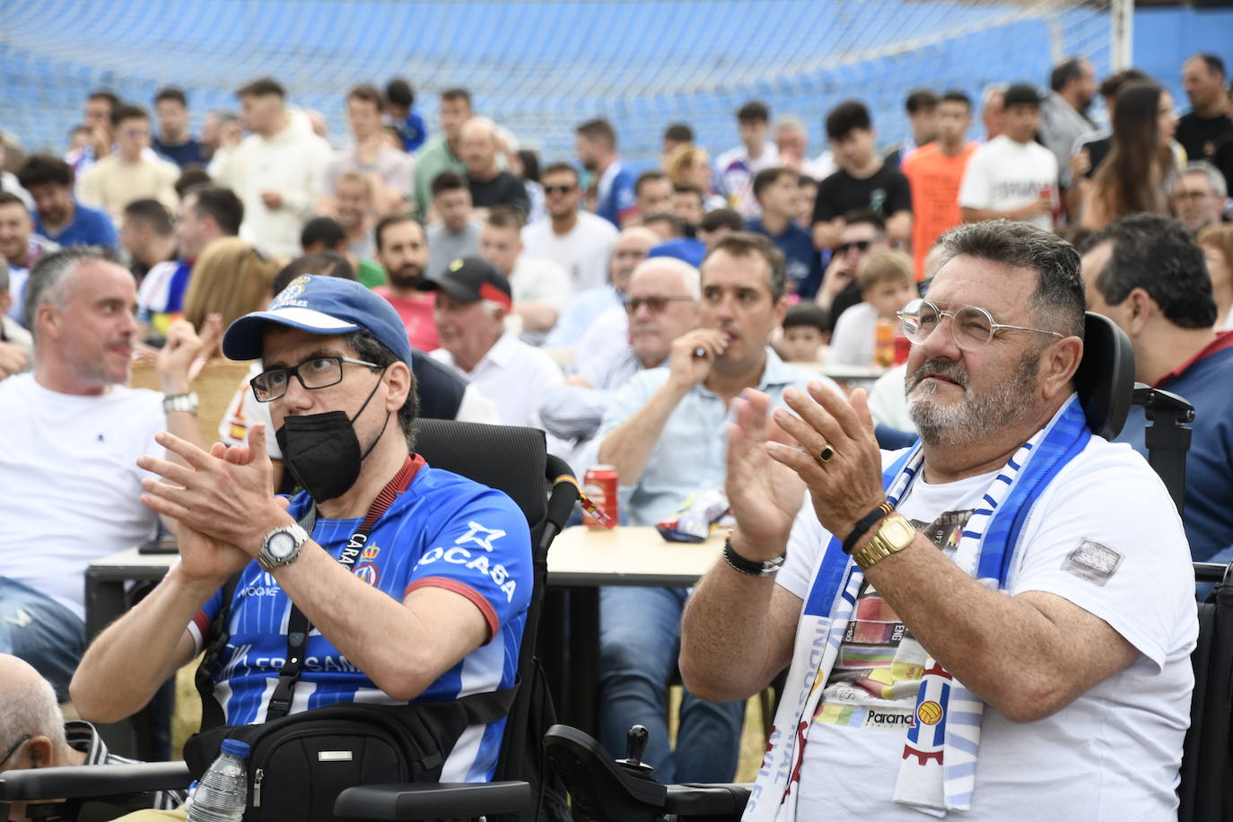 Así vivió la afición del Real Avilés el partido desde el Suárez Puerta