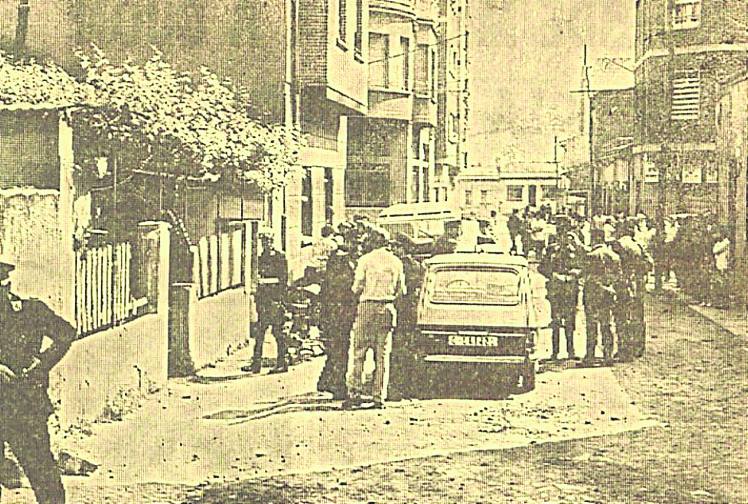 Las autoridades, en el lugar de los hechos.