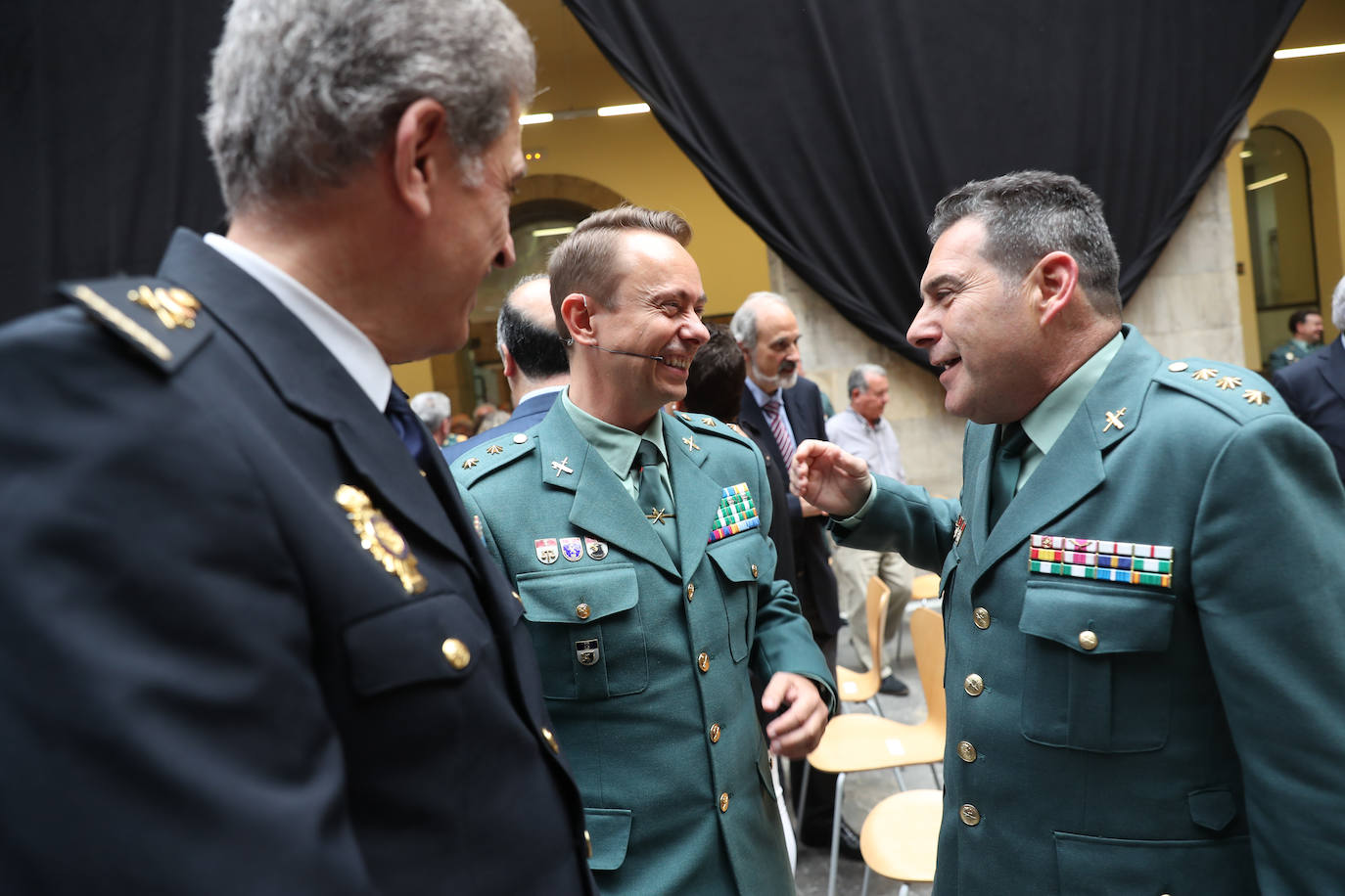 Un libro para recoger la historia de la Comandancia de la Guardia Civil de Gijón