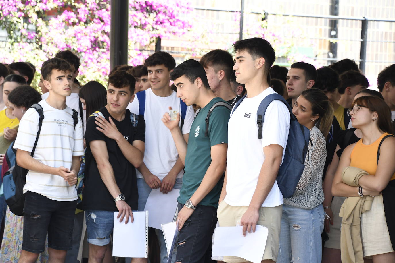 La primera jornada de la EBAU en Asturias, en imágenes