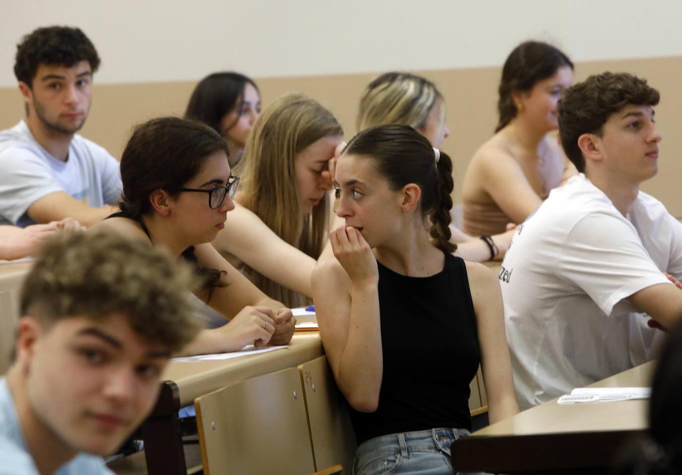 La primera jornada de la EBAU en Asturias, en imágenes