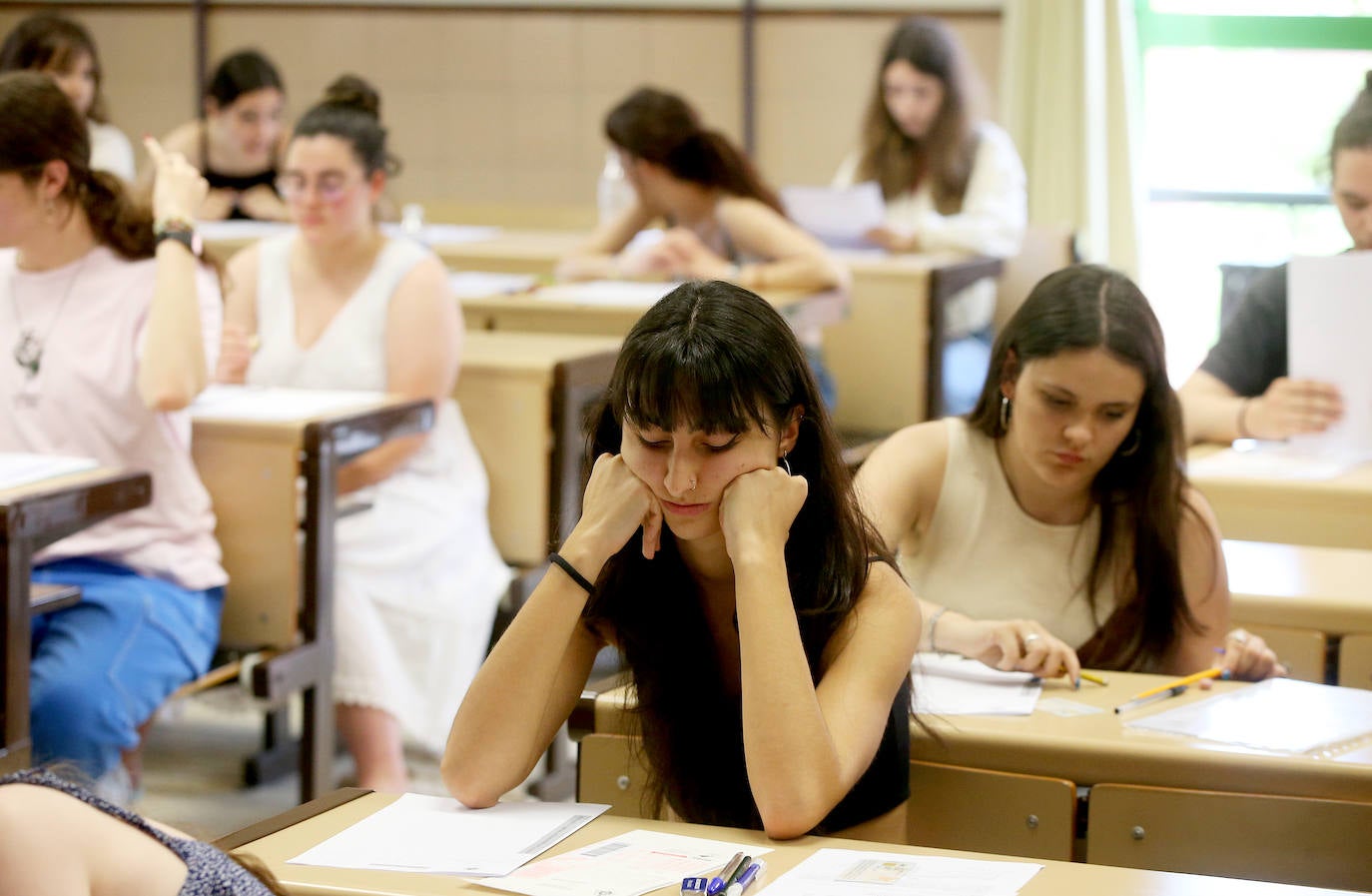 La primera jornada de la EBAU en Asturias, en imágenes