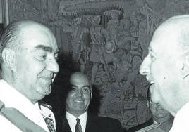 Luis Carrero Blanco, con Franco.