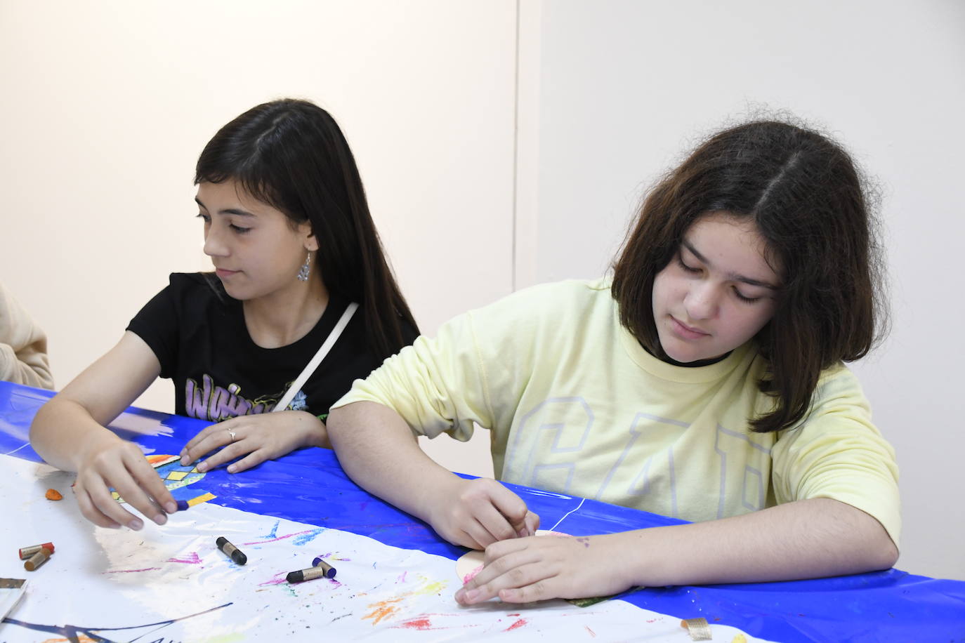 Una tormenta de cultura inunda las calles con la Noche Blanca