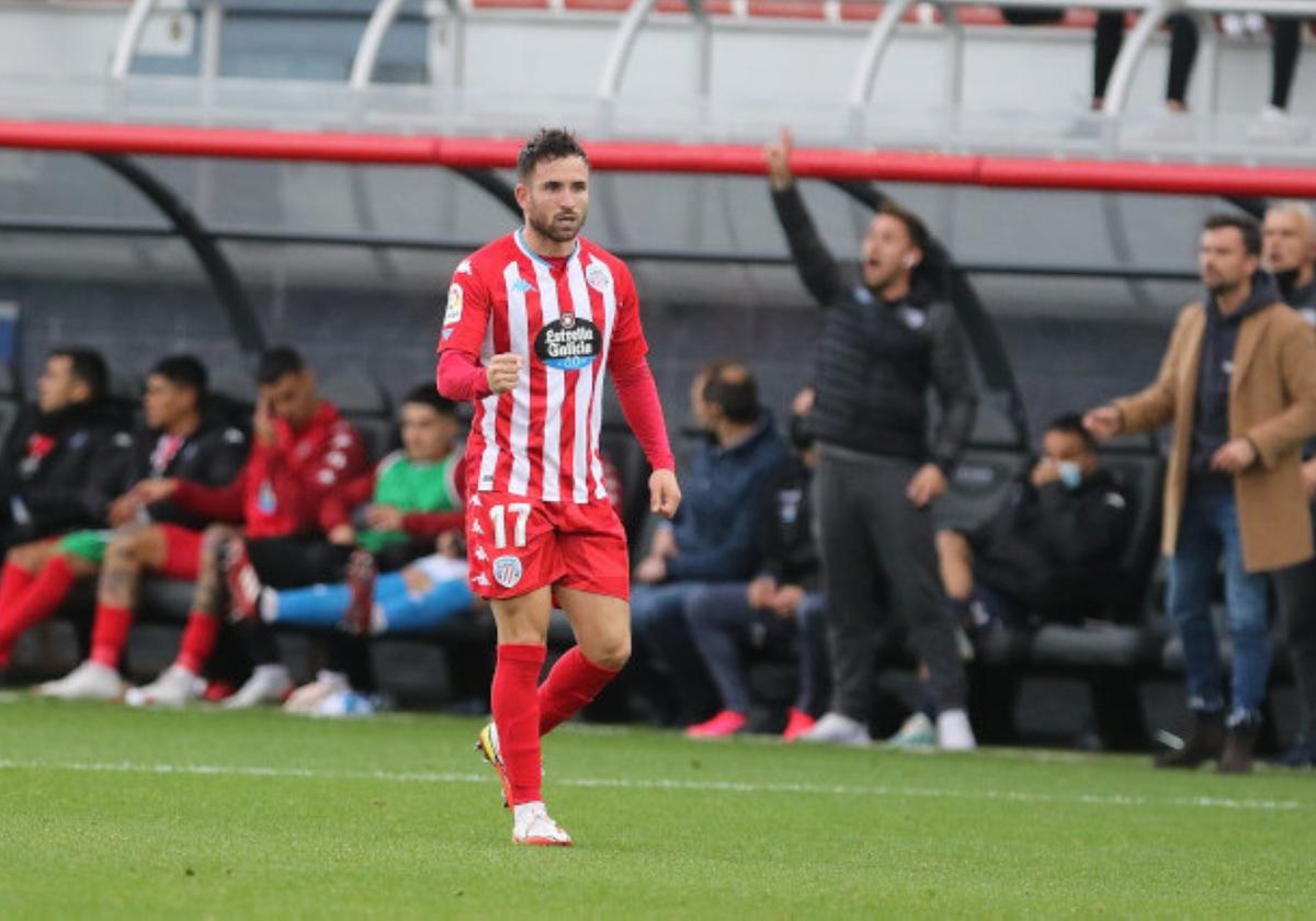 Sebas Moyano, en un partido esta temporada con el Lugo.