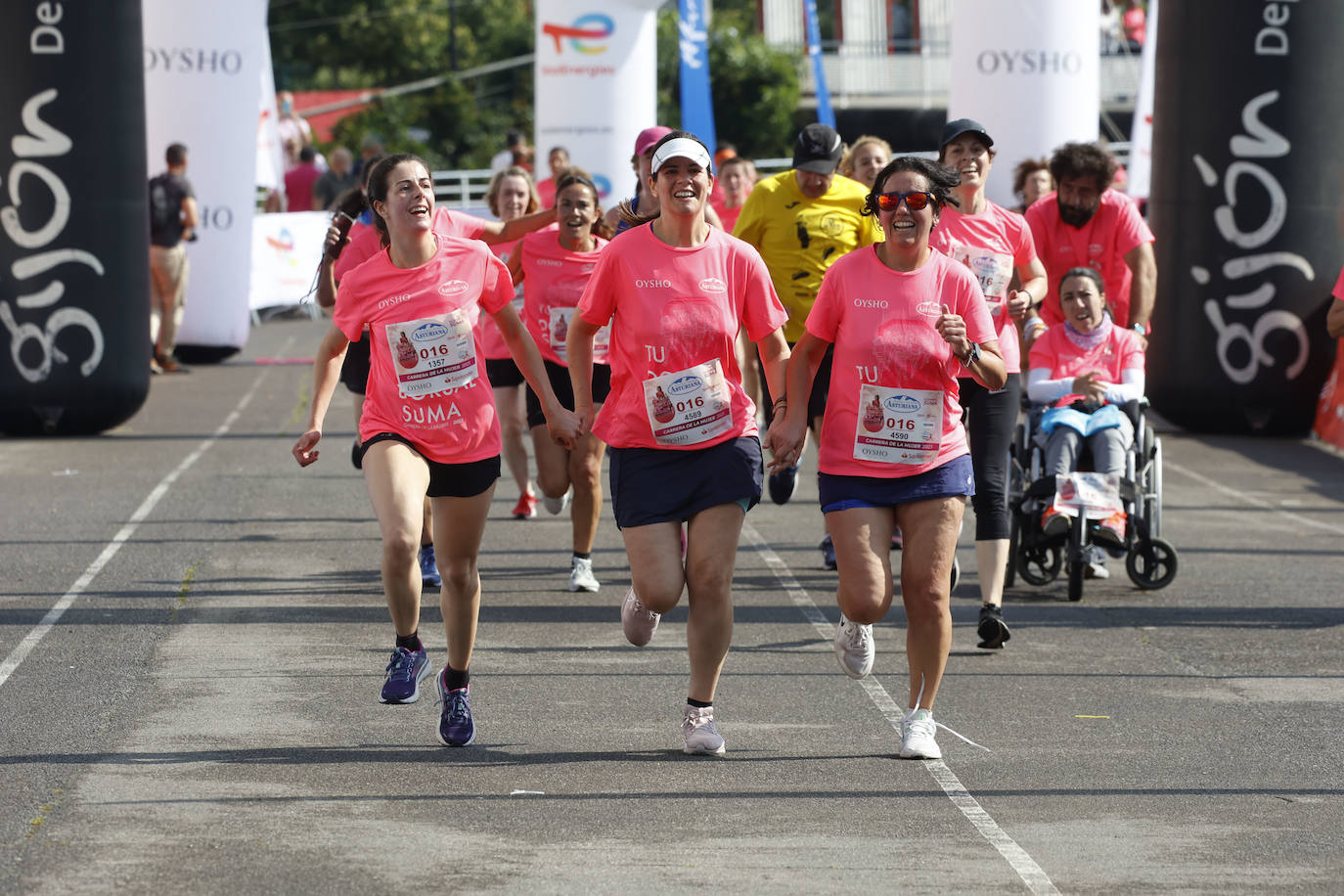 ¿Estuviste en la Carrera de la Mujer de Gijón? ¡Búscate entre las imágenes!