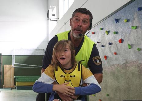 Imagen secundaria 1 - Los alumnos de La Fresneda aprenden a salvar vidas